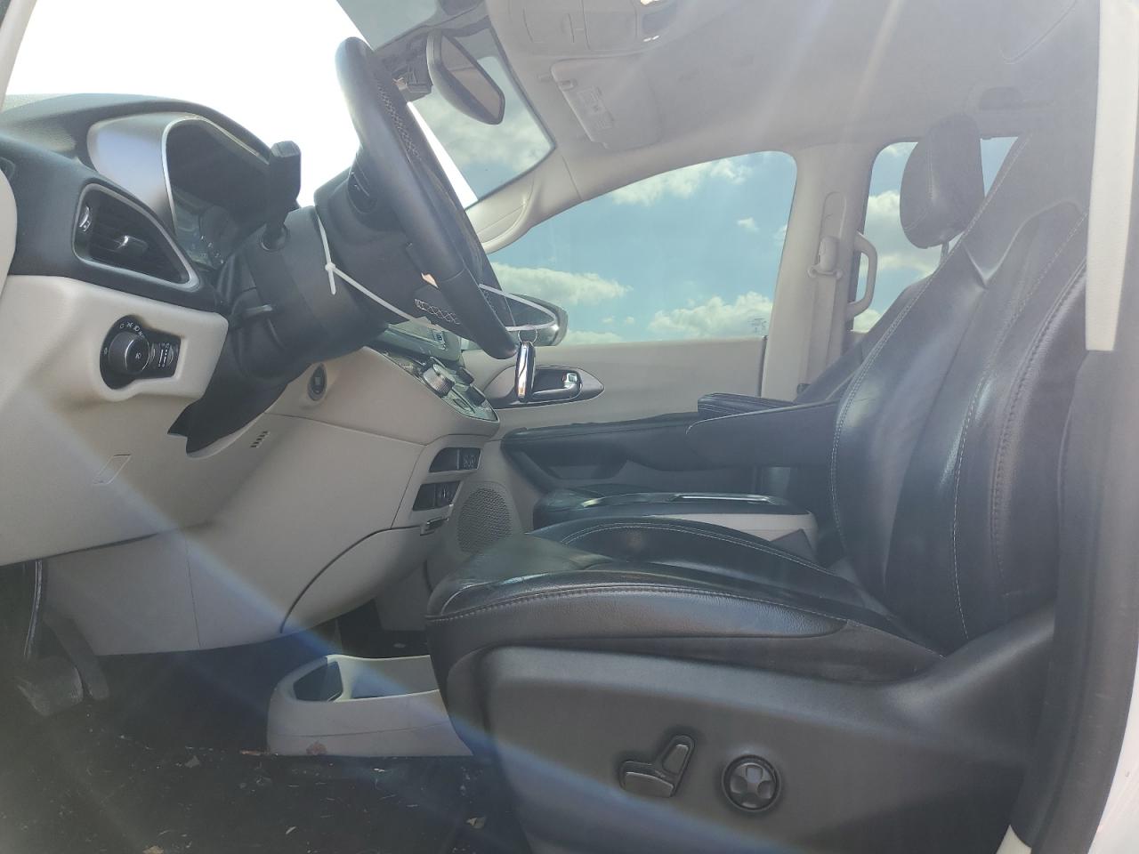 2022 Chrysler Pacifica Touring L VIN: 2C4RC1BG4NR194110 Lot: 84401445