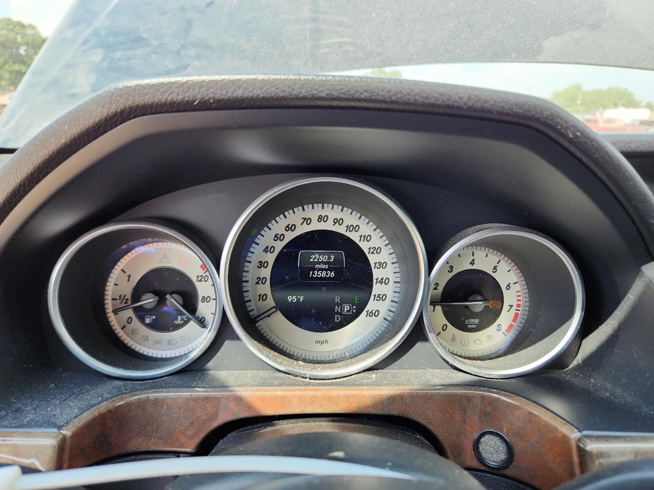 2014 Mercedes-Benz E 350 VIN: WDDHF5KB2EA818415 Lot: 80626835