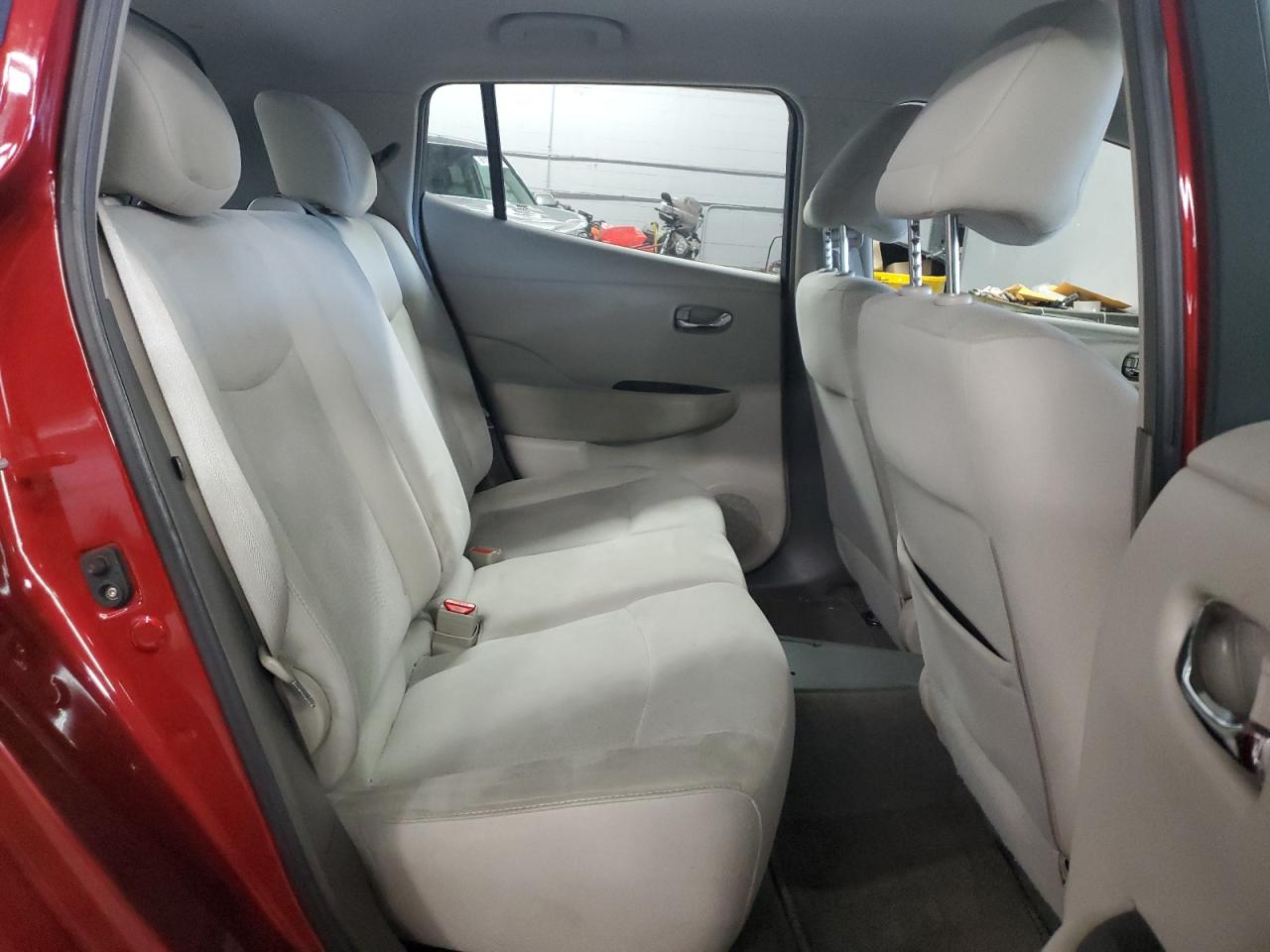 2013 Nissan Leaf S VIN: 1N4AZ0CP4DC411544 Lot: 81100875