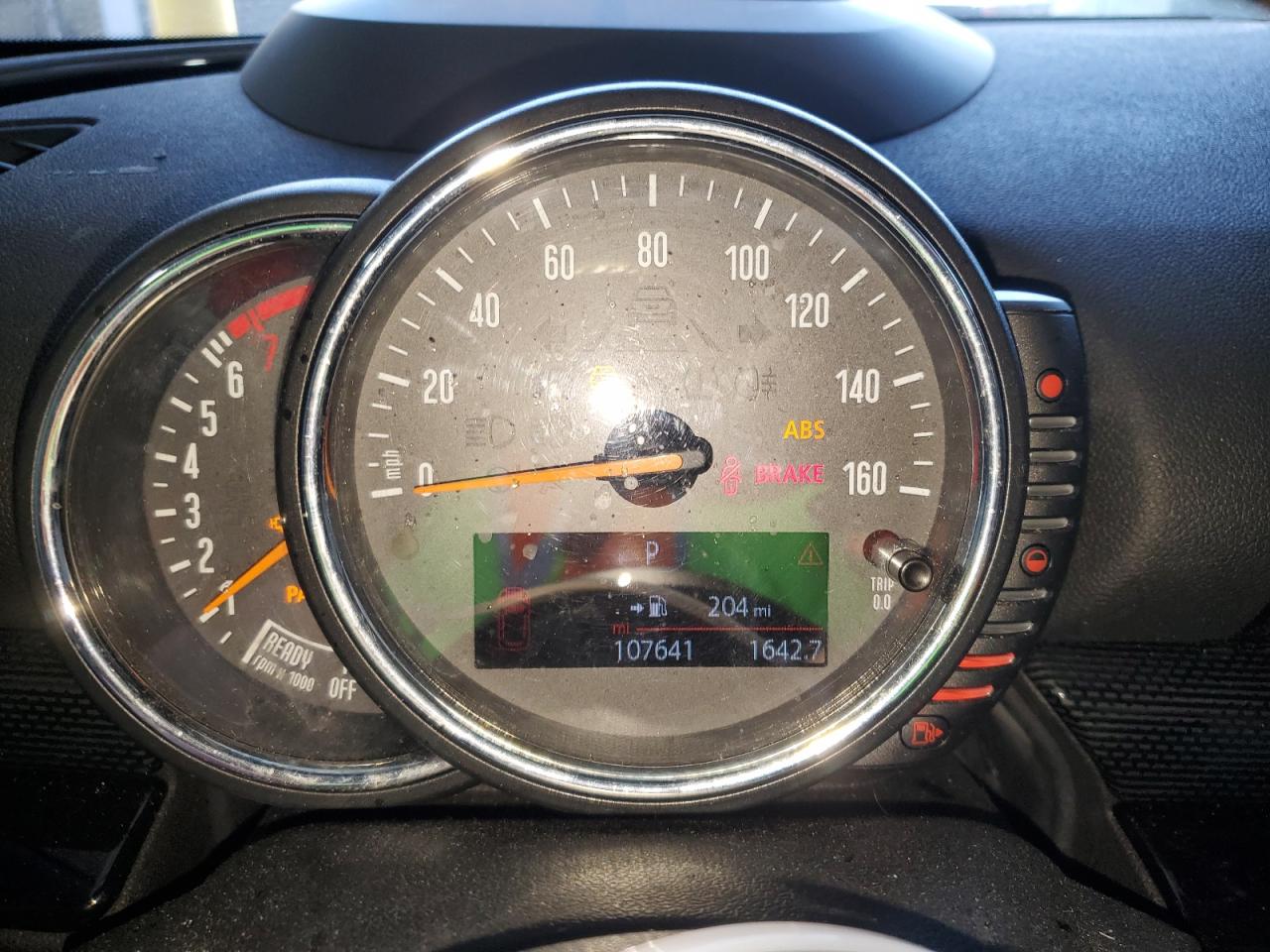 2016 Mini Cooper Clubman VIN: WMWLN5C5XG2B28666 Lot: 81569935