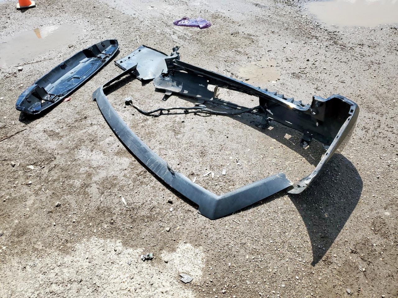 2015 GMC Yukon Sle VIN: 1GKS1AKC6FR173128 Lot: 81856075