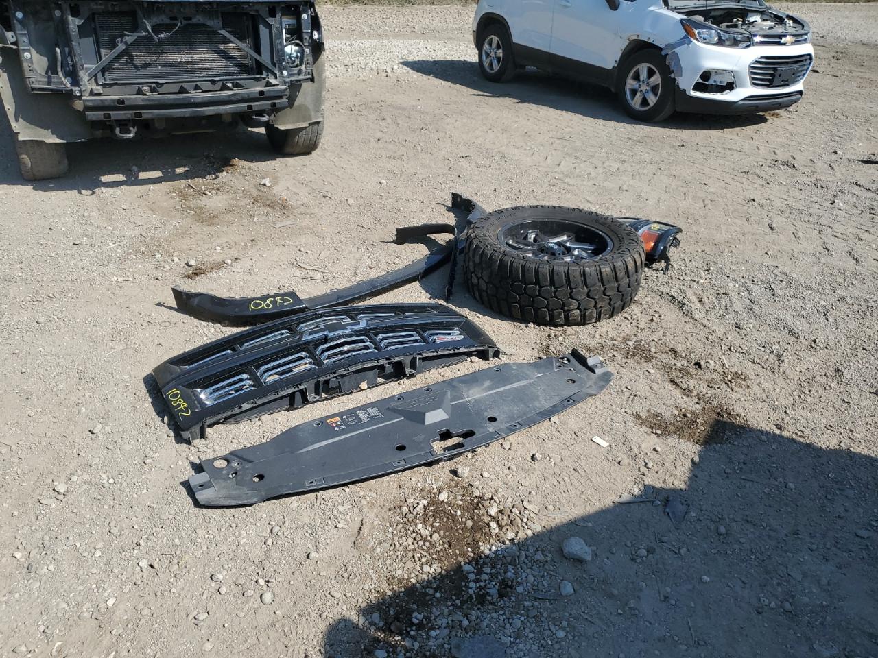 2015 Chevrolet Silverado K1500 Lt VIN: 1GCVKREC1FZ339880 Lot: 68916825