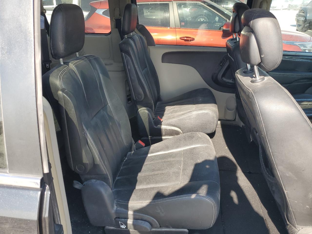 2015 Chrysler Town & Country Touring VIN: 2C4RC1BG1FR751413 Lot: 81474225