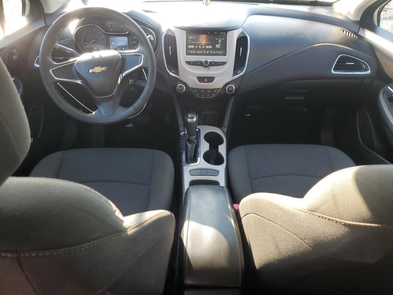 2017 Chevrolet Cruze Ls VIN: 1G1BC5SM8H7185598 Lot: 84278525