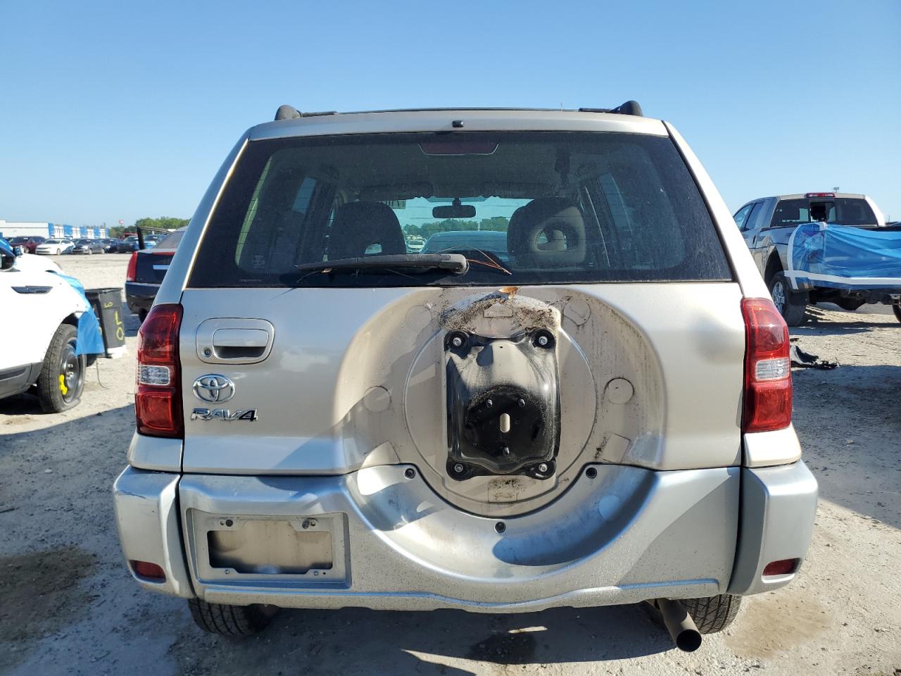 2004 Toyota Rav4 VIN: JTEGD20V740033136 Lot: 71028935