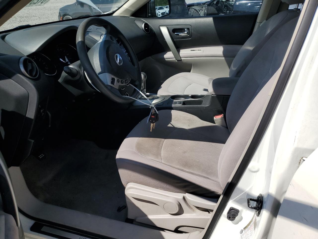 2014 Nissan Rogue Select S VIN: JN8AS5MTXEW103080 Lot: 81251365