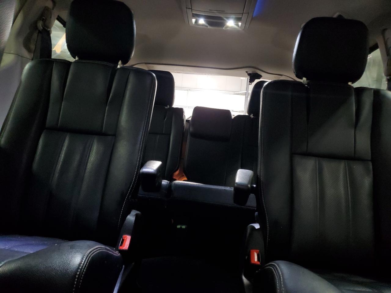 2015 Chrysler Town & Country Touring L VIN: 2C4RC1CG1FR742645 Lot: 83799915