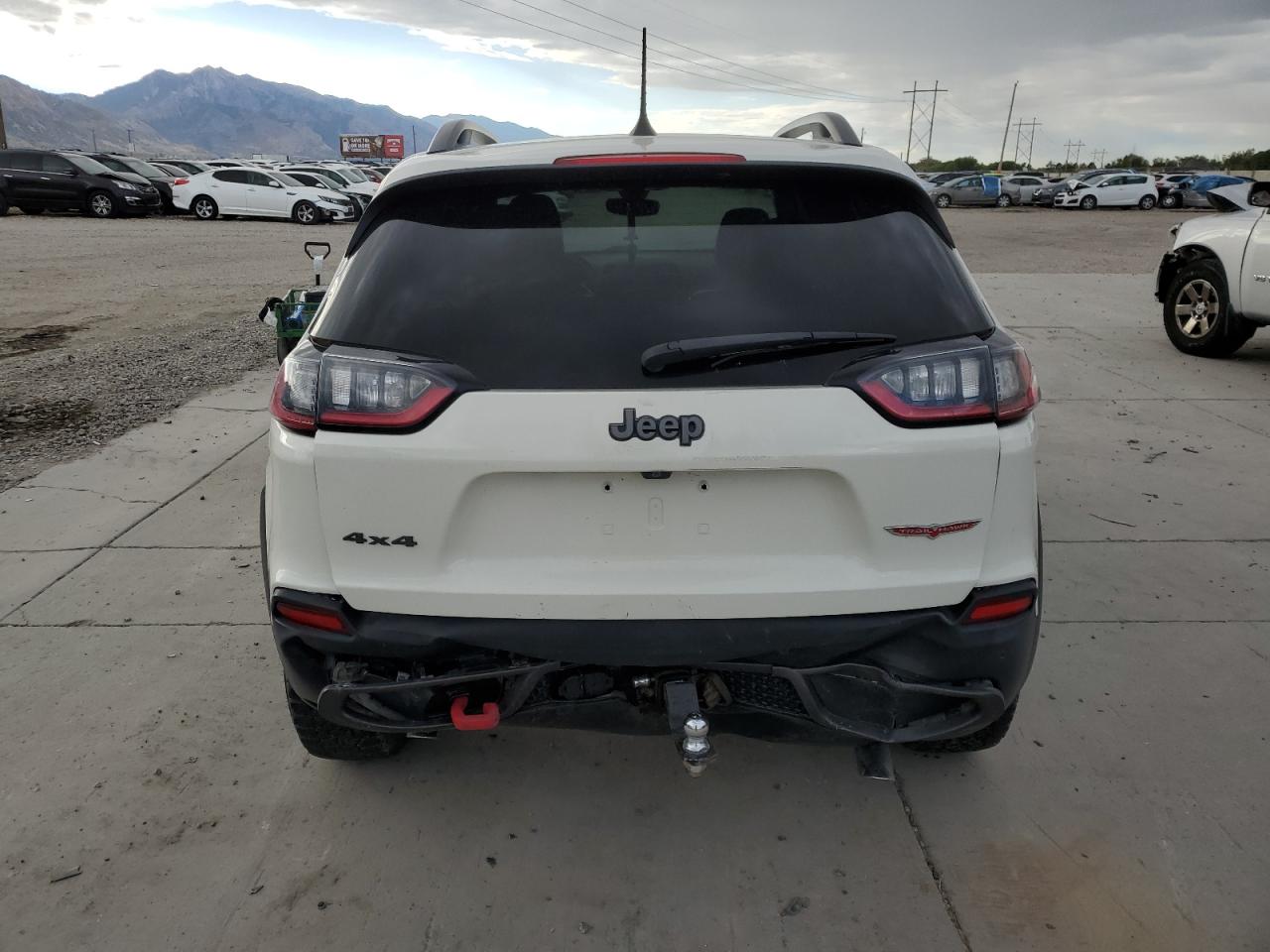 2019 Jeep Cherokee Trailhawk VIN: 1C4PJMBX0KD141160 Lot: 81869395