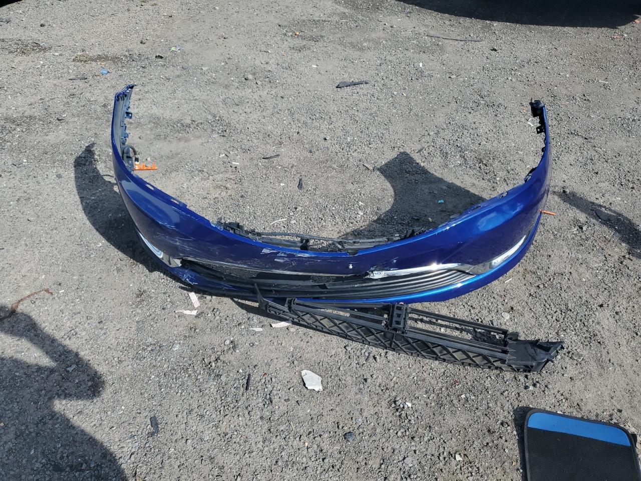 2015 Chrysler 200 Limited VIN: 1C3CCCAB1FN675054 Lot: 82099085