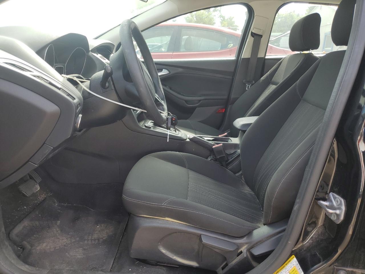 2017 Ford Focus Se VIN: 1FADP3F2XHL332969 Lot: 84591905