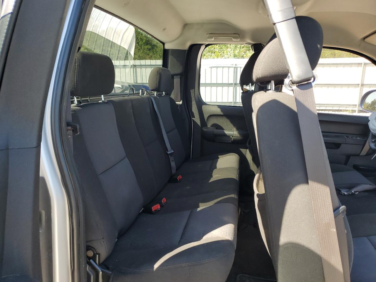 2010 Chevrolet Silverado C1500 Ls VIN: 1GCSCREA0AZ193494 Lot: 84384015