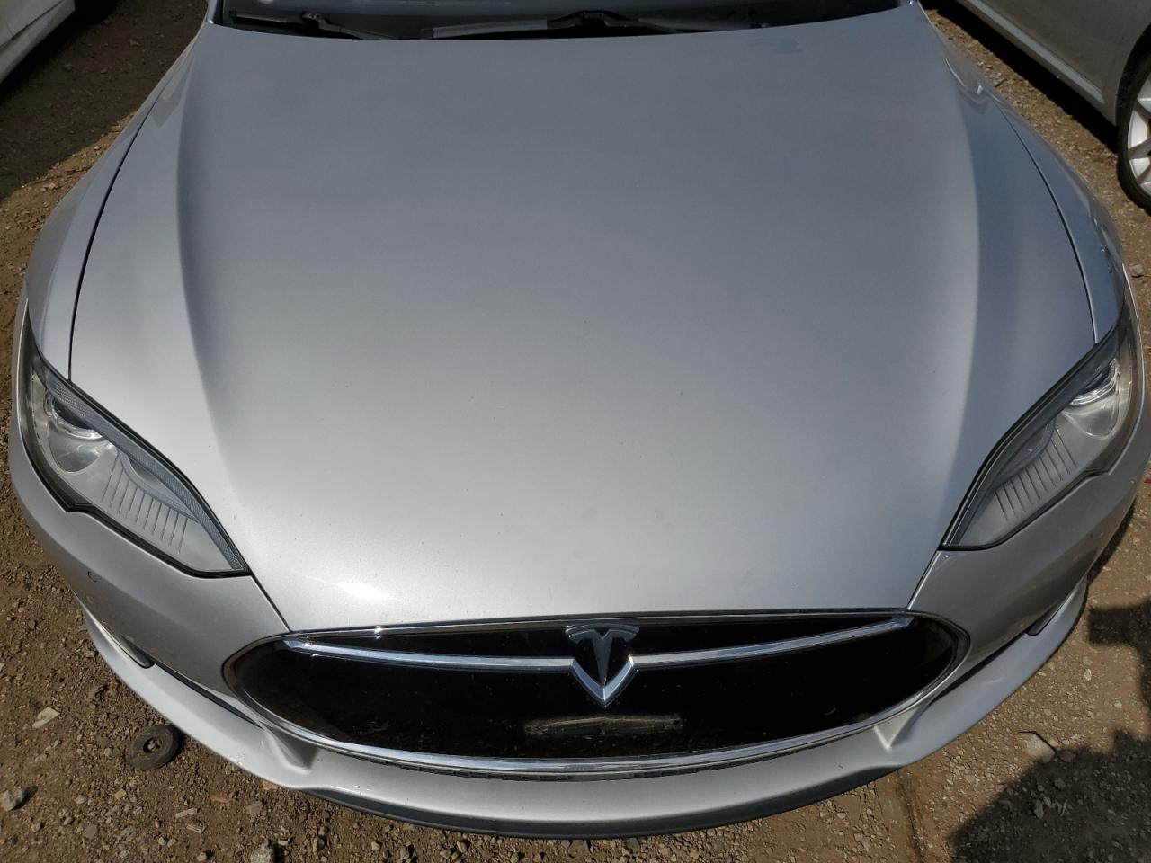 2015 Tesla Model S VIN: 5YJSA1E29FF119133 Lot: 80439845