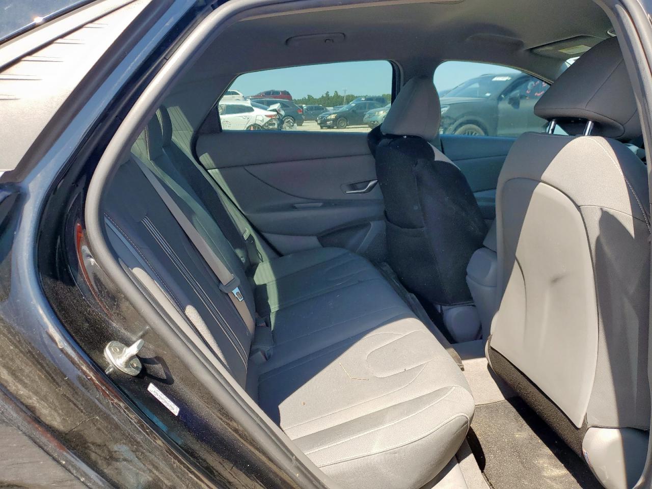 2022 Hyundai Elantra Sel VIN: KMHLM4AG7NU253946 Lot: 80172895