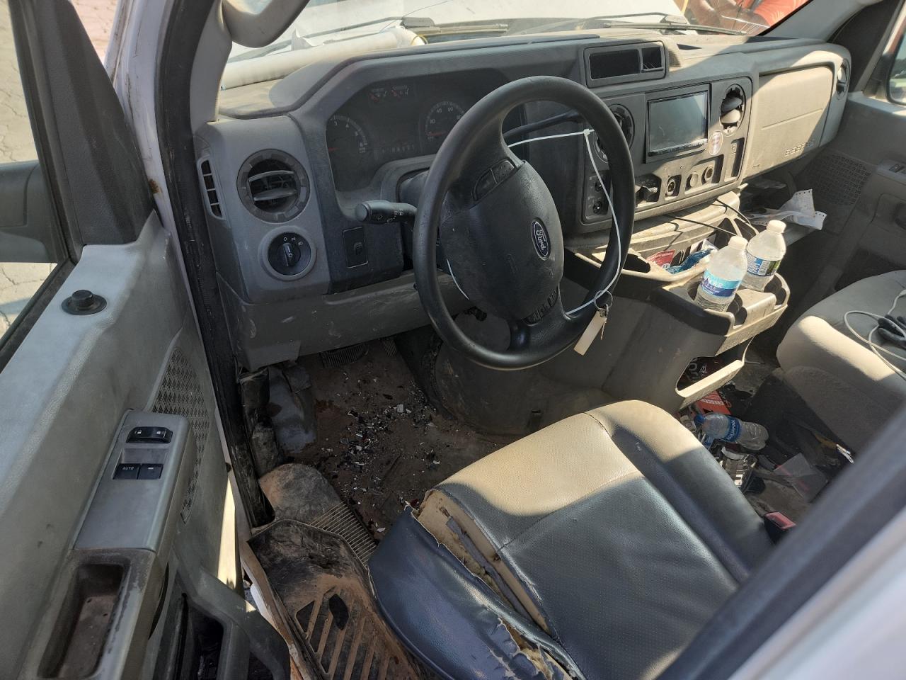 2009 Ford Econoline E350 Super Duty Wagon VIN: 1FBSS31L09DA13466 Lot: 81419255