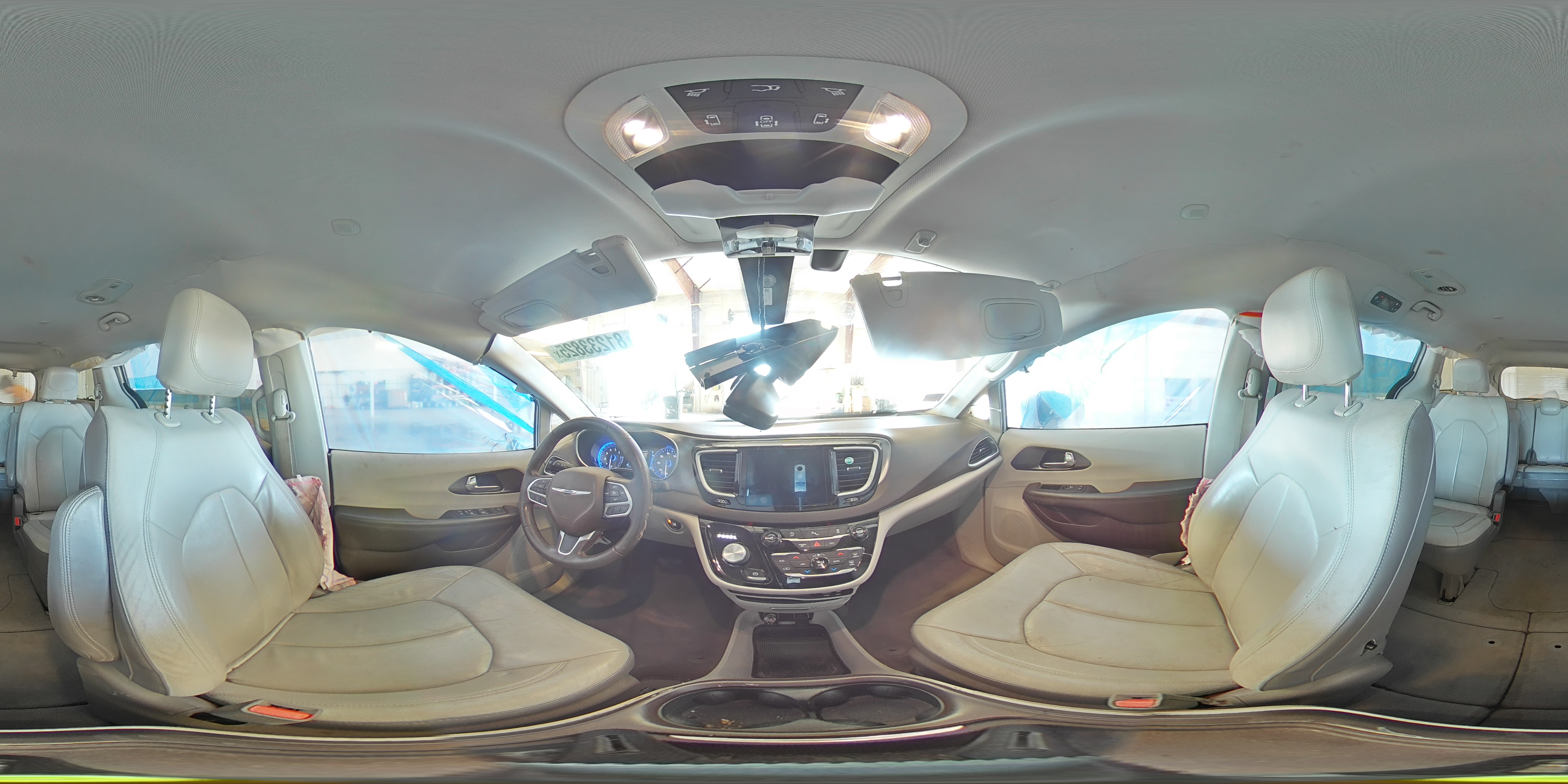 2017 Chrysler Pacifica Touring L VIN: 2C4RC1BG5HR688397 Lot: 81233825