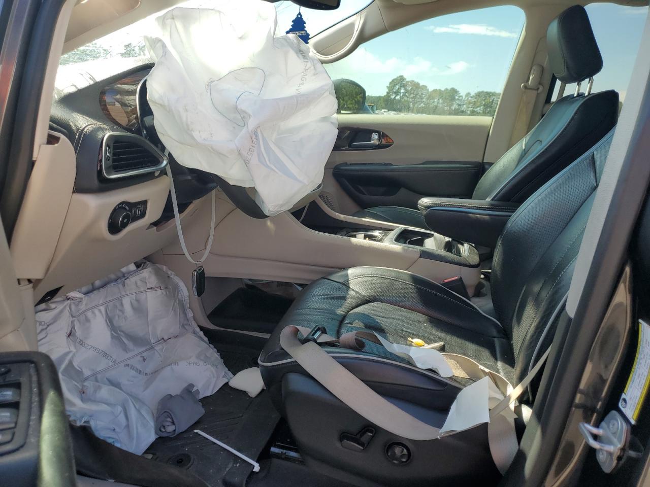 2022 Chrysler Pacifica Limited VIN: 2C4RC1GG8NR171020 Lot: 81713075