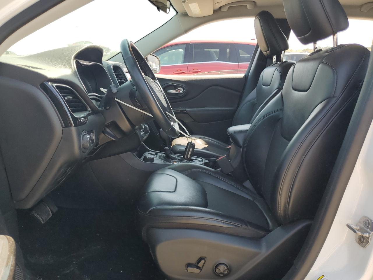 2020 Jeep Cherokee Latitude Plus VIN: 1C4PJMLB8LD536952 Lot: 81056765