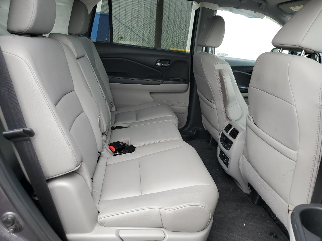 2022 Honda Pilot Touring VIN: 5FNYF6H96NB037232 Lot: 81454005