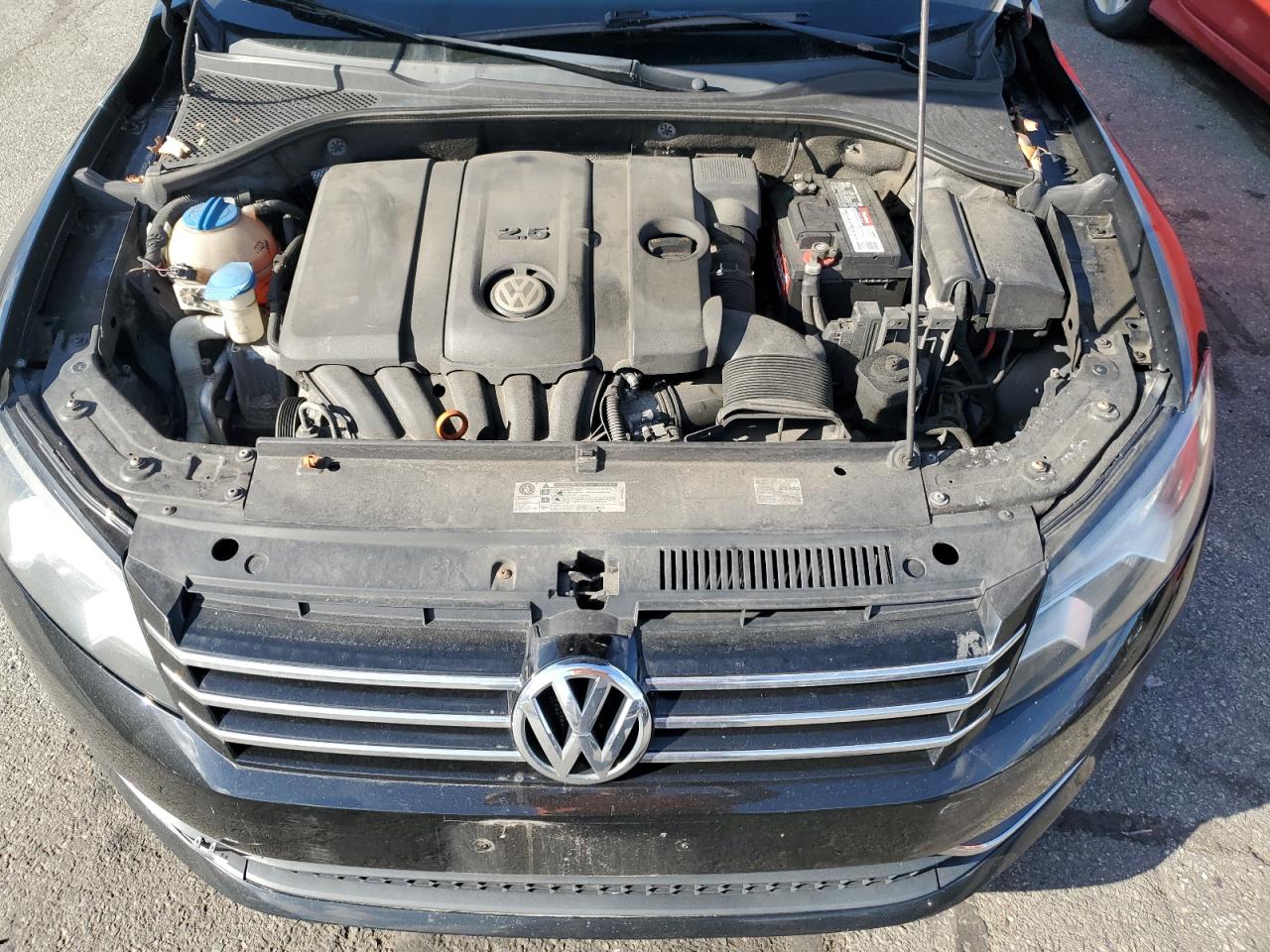 2012 Volkswagen Passat S VIN: 1VWAP7A33CC015951 Lot: 69572795