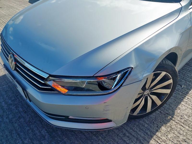 2015 VOLKSWAGEN PASSAT GT TDI BLUEMOTION 