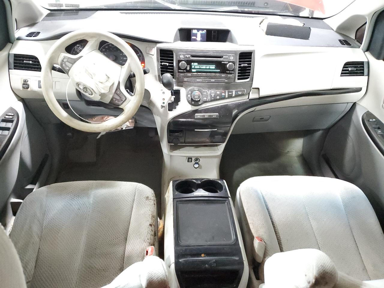 2013 Toyota Sienna Le VIN: 5TDJK3DC6DS053681 Lot: 81803055