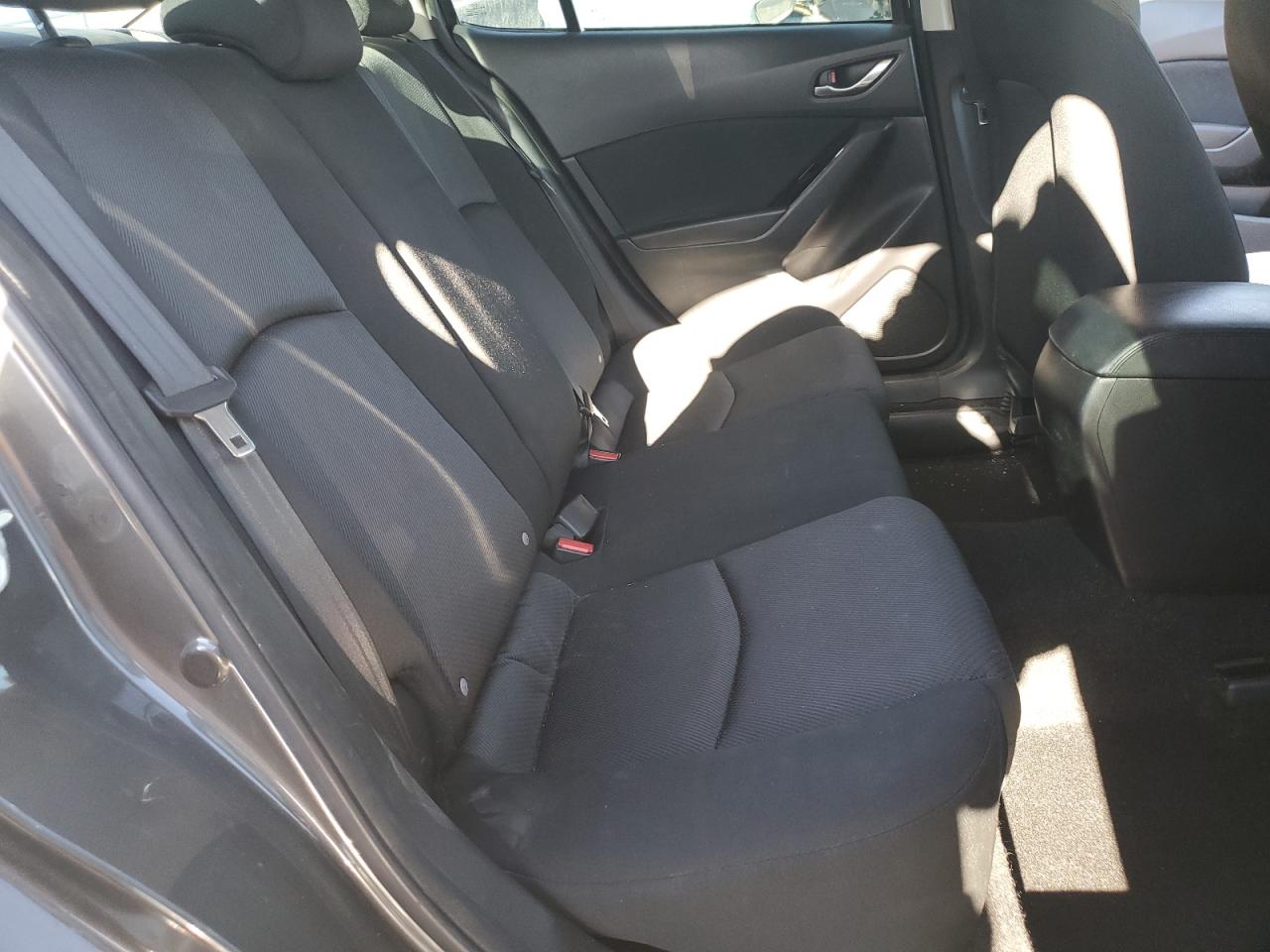 2018 Mazda 3 Sport VIN: 3MZBN1U78JM216472 Lot: 80138195