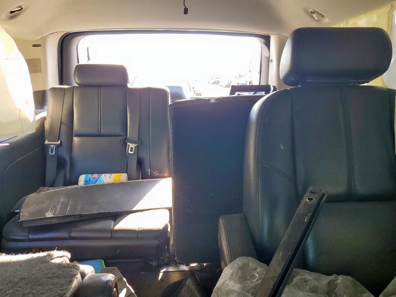 2008 Chevrolet Tahoe C1500 VIN: 1GNFC13098R154157 Lot: 81831325