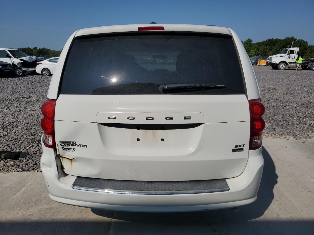 2016 Dodge Grand Caravan Sxt VIN: 2C4RDGCG0GR384570 Lot: 80208015