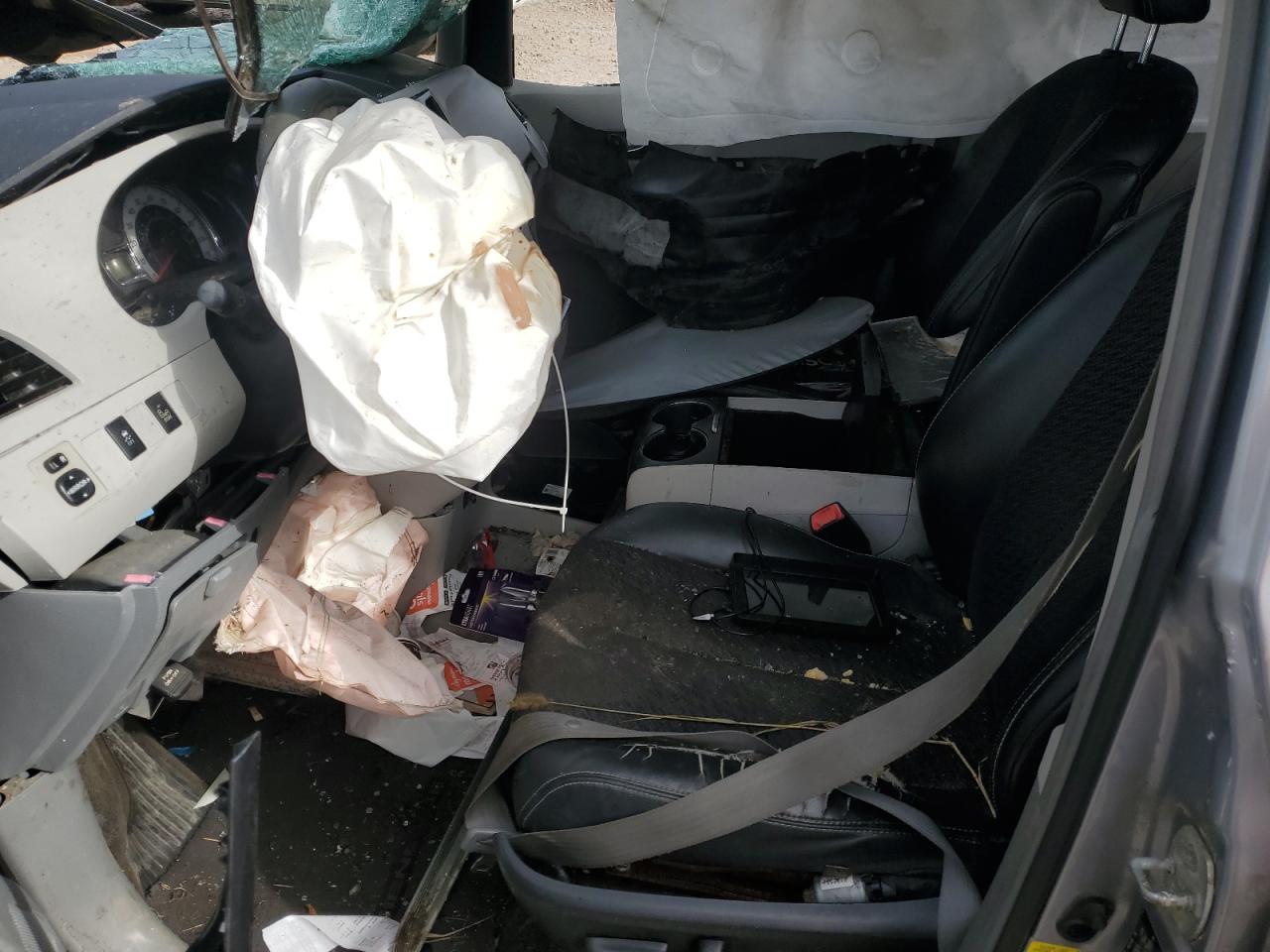 2013 Toyota Sienna Sport VIN: 5TDXK3DC1DS311051 Lot: 81837205