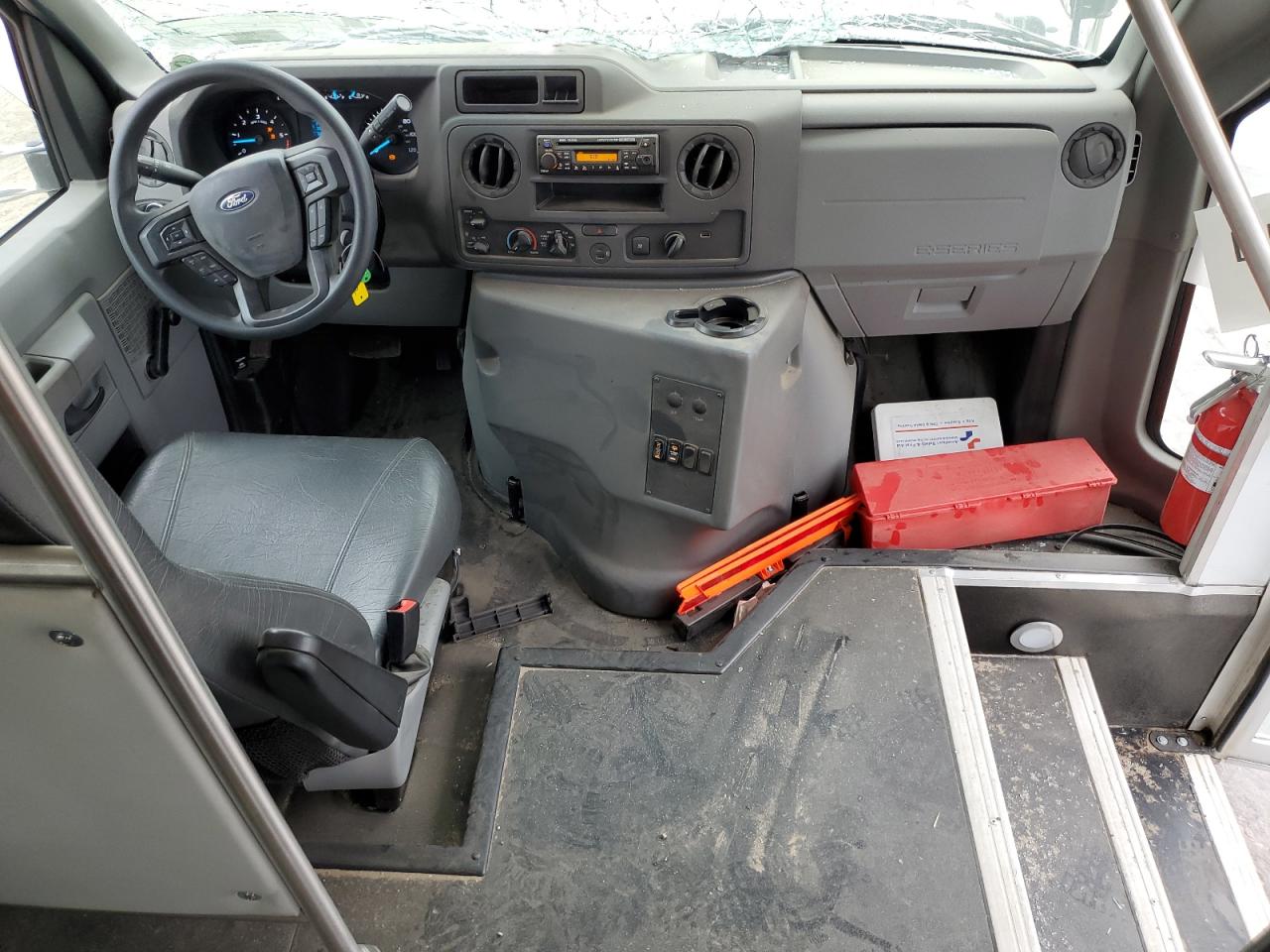 2024 Ford Econoline E450 Super Duty Cutaway Van VIN: 1FDFE4FN1RDD12755 Lot: 71753695