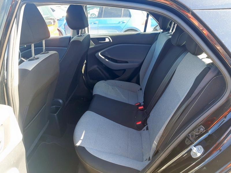2015 HYUNDAI I20 SE MPI AUTO 