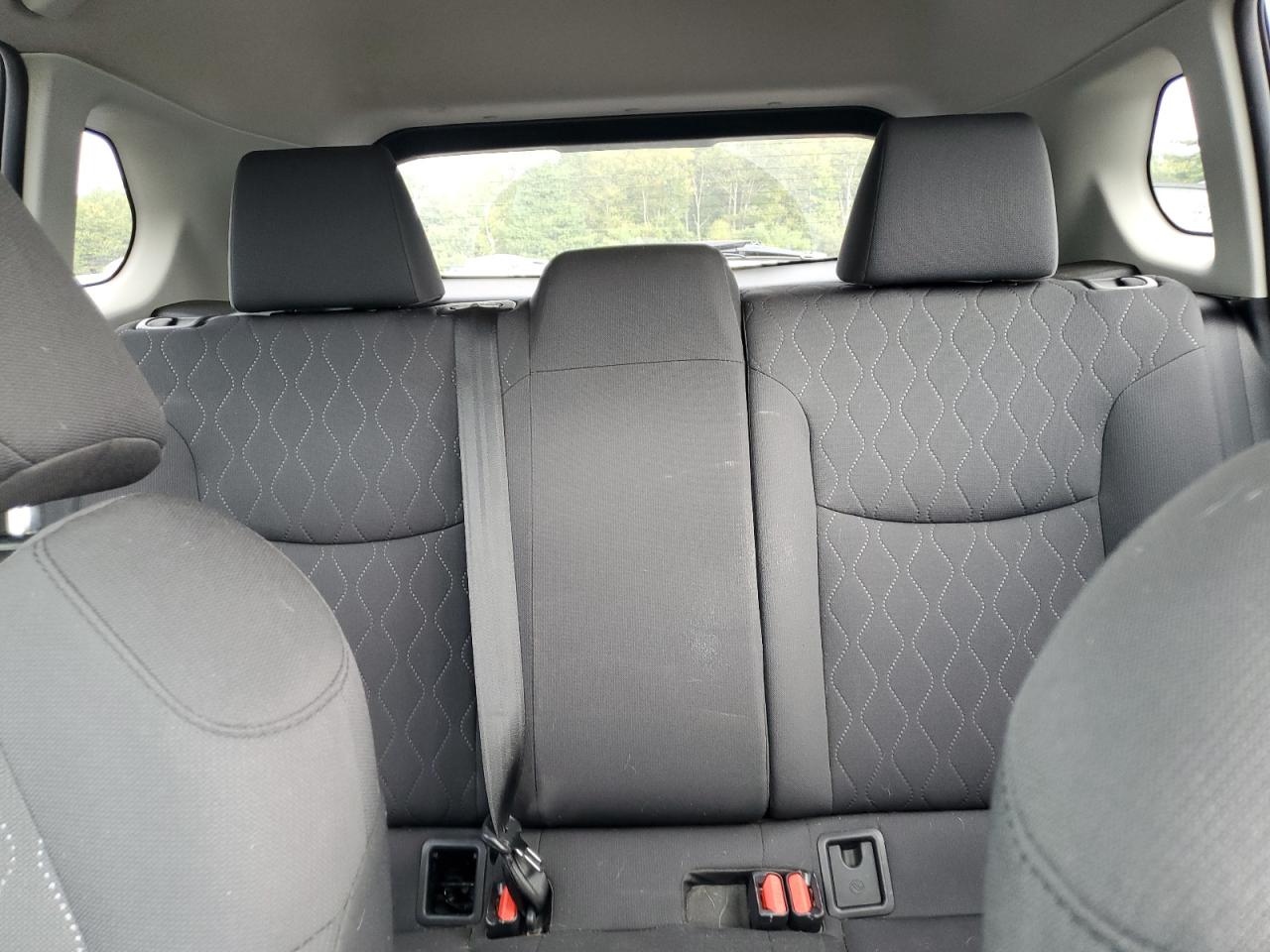 2022 Toyota Corolla Cross Le VIN: 7MUBAABG5NV025444 Lot: 80556975