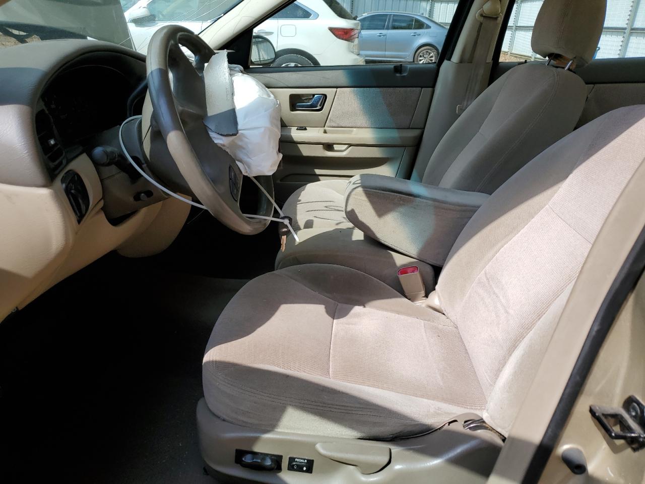 2001 Ford Taurus Lx VIN: 1FAFP52U81A170546 Lot: 81728555