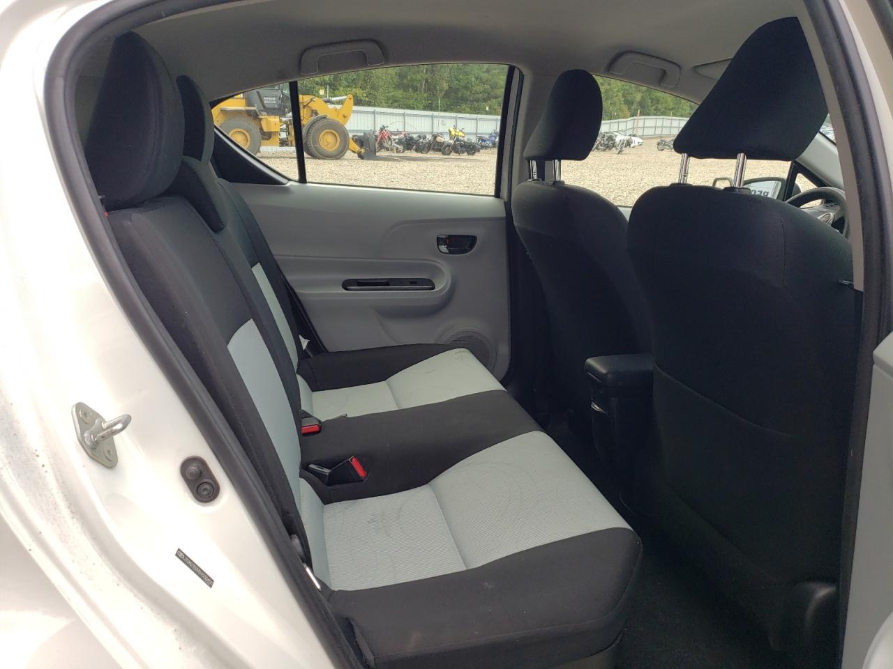 2013 Toyota Prius C VIN: JTDKDTB39D1538458 Lot: 69602365