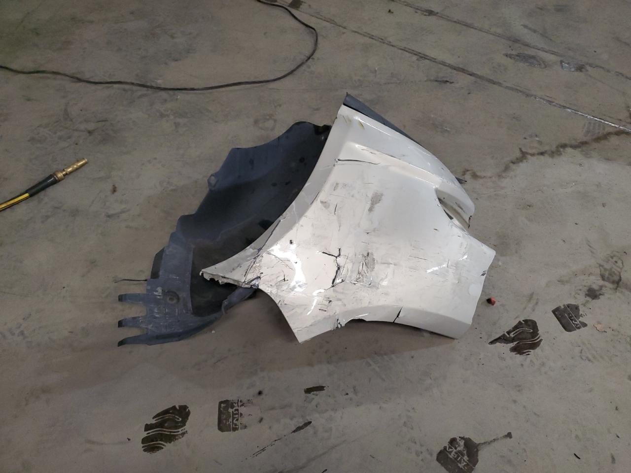 2010 Buick Lacrosse Cxl VIN: 1G4GC5EG9AF164933 Lot: 80634155