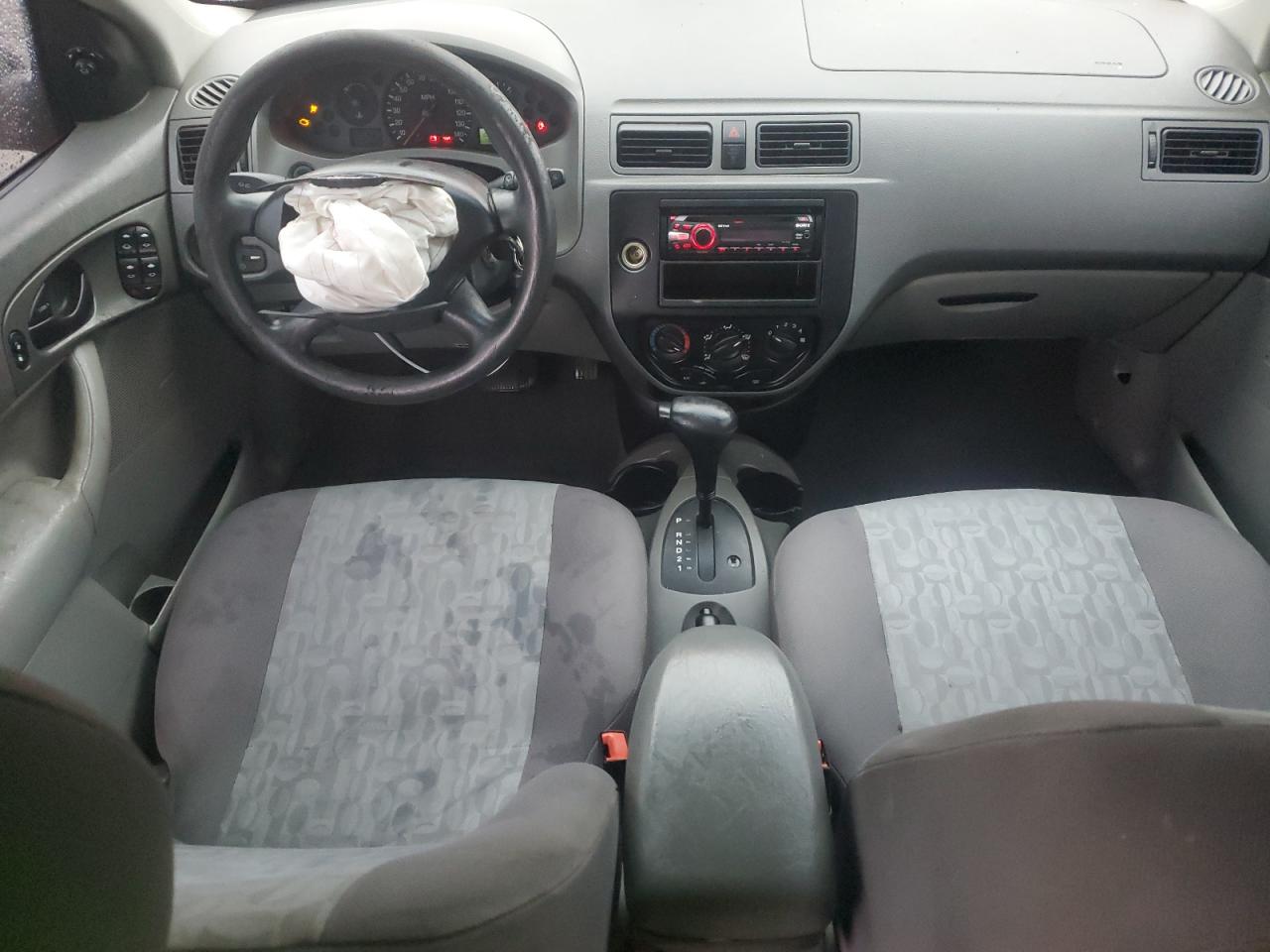 2005 Ford Focus Zx4 VIN: 1FAFP34N05W135227 Lot: 81464625