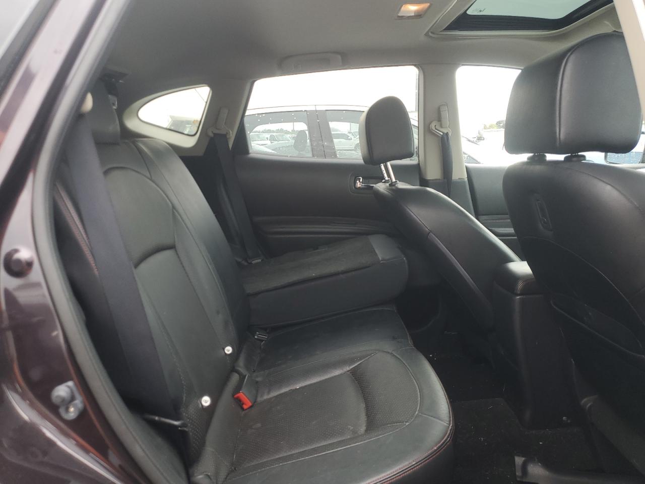 2011 Nissan Rogue S VIN: JN8AS5MV0BW267046 Lot: 81402965