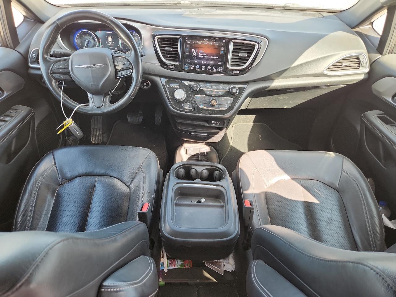 2019 Chrysler Pacifica Touring L VIN: 2C4RC1BG9KR616710 Lot: 80182355