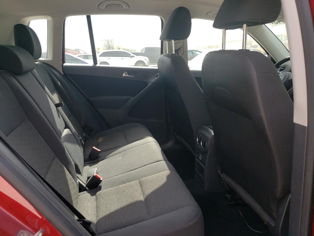 2012 Volkswagen Tiguan S VIN: WVGAV7AX7CW006269 Lot: 70900045