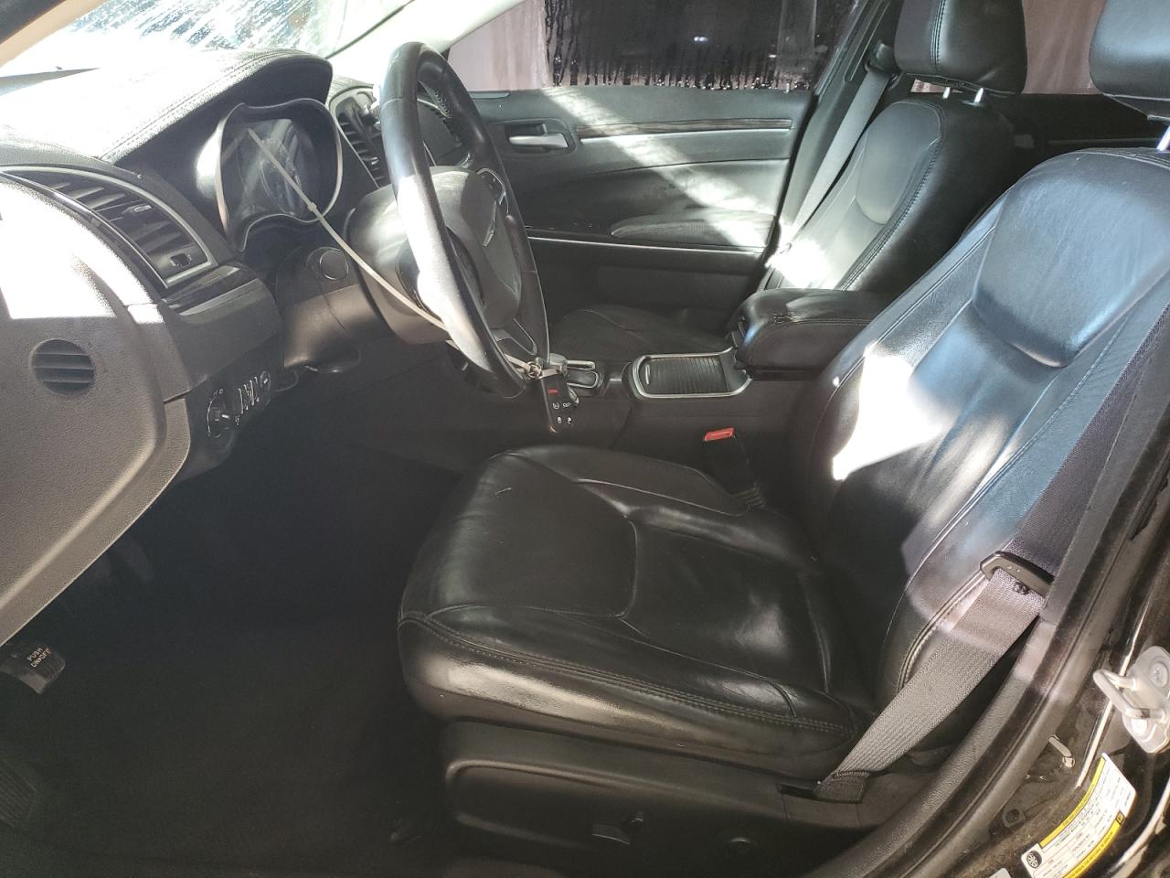 2016 Chrysler 300 Limited VIN: 2C3CCAAG4GH298567 Lot: 71459355