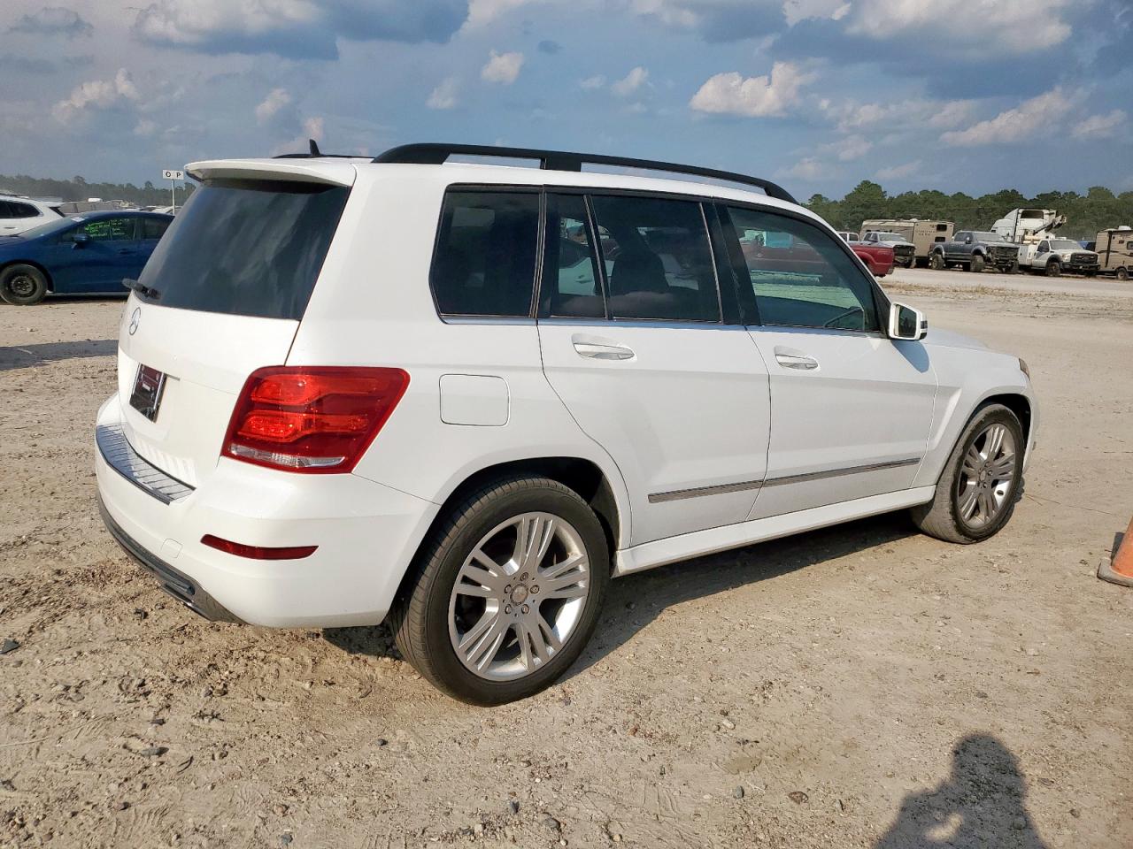 2015 Mercedes-Benz Glk 350 VIN: WDCGG5HB8FG395729 Lot: 81439555