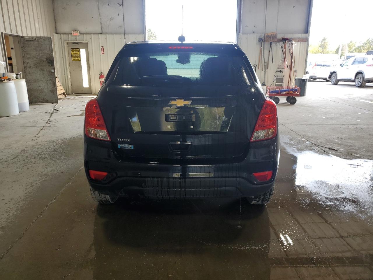 2020 Chevrolet Trax Ls VIN: KL7CJKSB6LB318229 Lot: 81693785