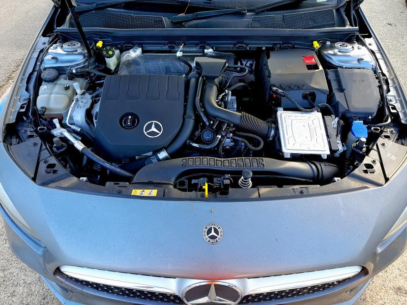 2020 MERCEDES-BENZ A 200 AMG LINE AUTO 