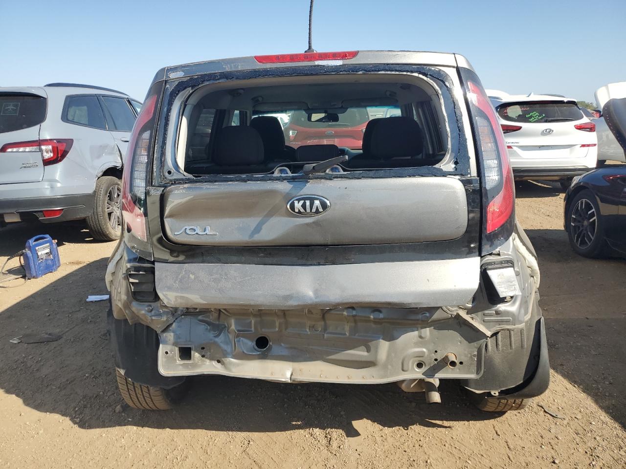 2017 Kia Soul VIN: KNDJN2A21H7487441 Lot: 81822325