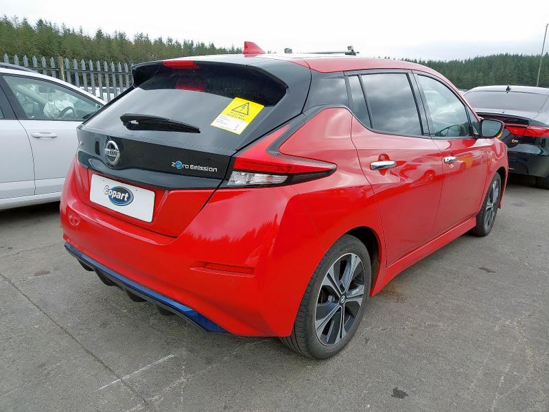 2022 NISSAN LEAF TEKNA 