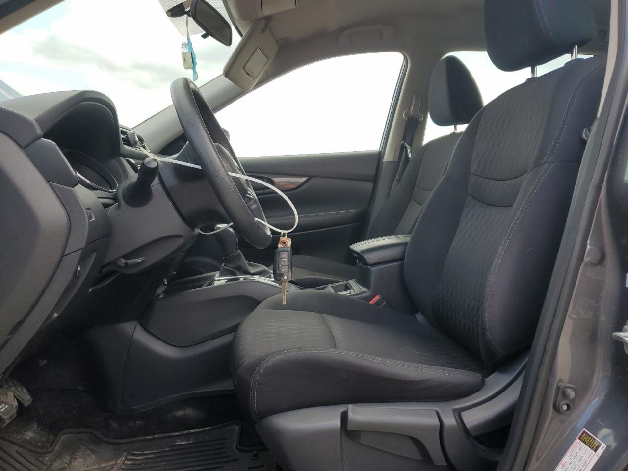 2019 Nissan Rogue S VIN: 5N1AT2MV4KC749412 Lot: 80238515