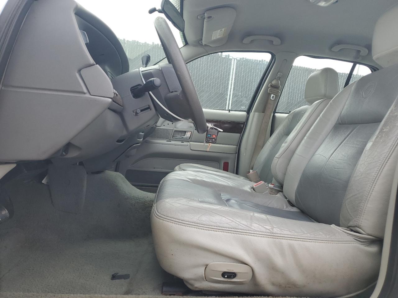 2005 Mercury Grand Marquis Gs VIN: 2MEFM74WX5X664125 Lot: 81063865