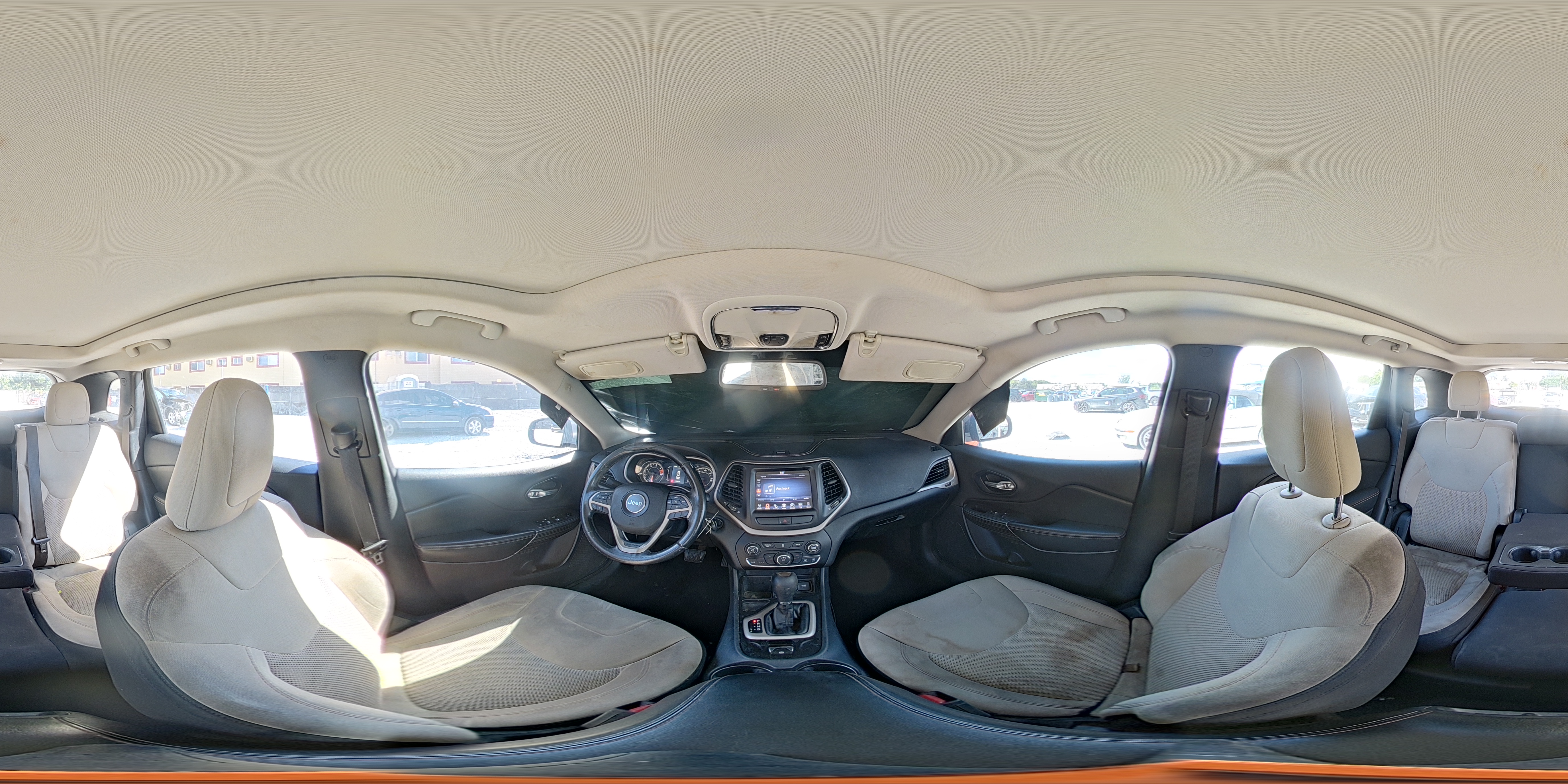 2016 Jeep Cherokee Latitude VIN: 1C4PJLCB3GW324075 Lot: 84722355