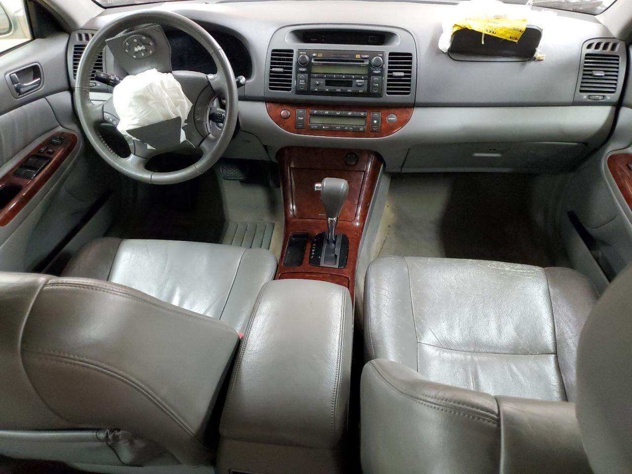 2005 Toyota Camry Le VIN: JTDBF30K750164847 Lot: 80190685