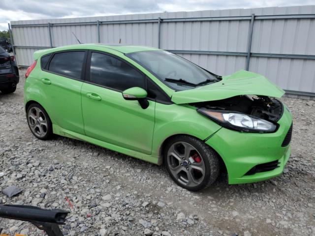  FORD FIESTA 2015 Green